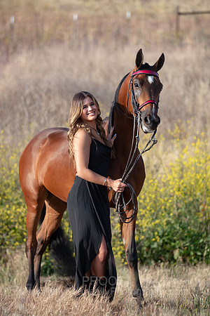 2022SeniorKate_0234