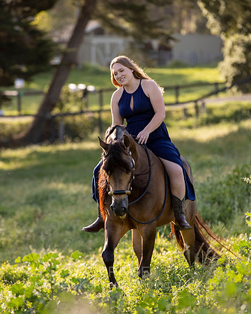 UCDavisGrad22_Megan_0462