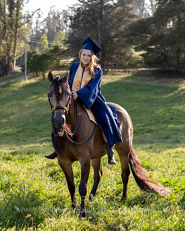 UCDavisGrad22_Megan_0492