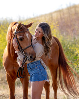 2022SeniorKate_0021