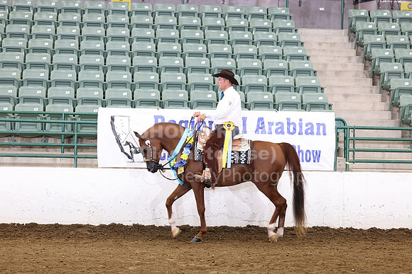 R322_CH_Thurs_3681