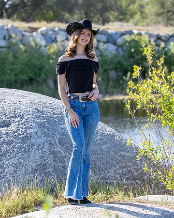SeniorKyndal22_0893