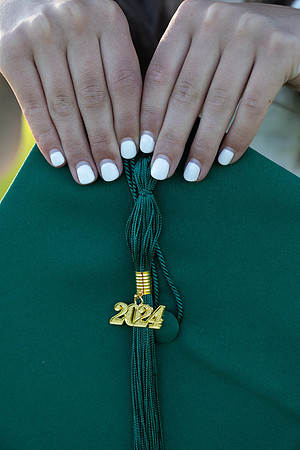 SeniorHannah24_Spring_0469
