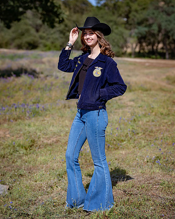 SeniorKyndal22_0825