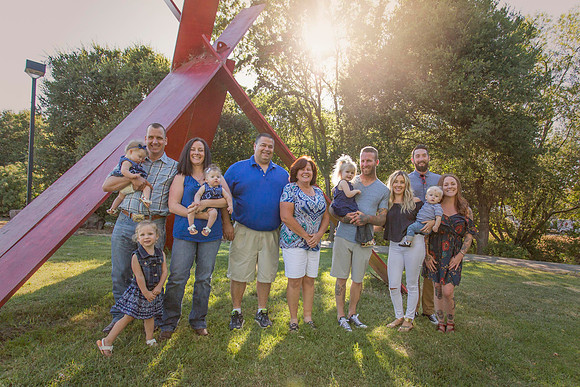 CrestaExtendedFamily_5251
