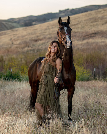 2022SeniorKate_0500