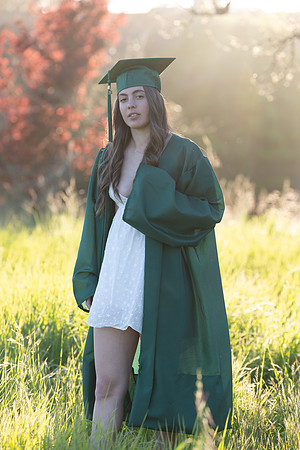 SeniorHannah24_Spring_0558