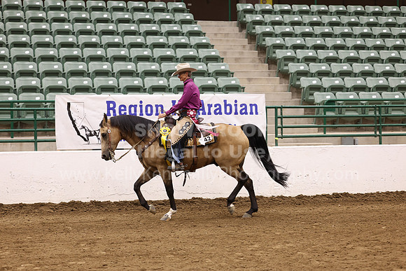 R322_CH_Thurs_4075