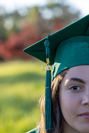 SeniorHannah24_Spring_0407