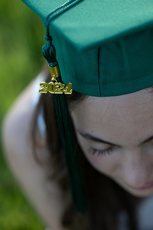 SeniorHannah24_Spring_0485