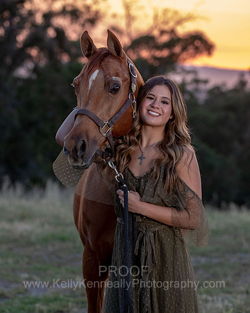 2022SeniorKate_0576