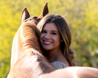 2022SeniorKate_0081