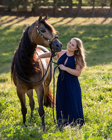 UCDavisGrad22_Megan_0339