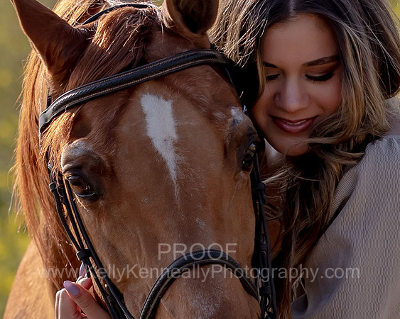 2022SeniorKate_0013